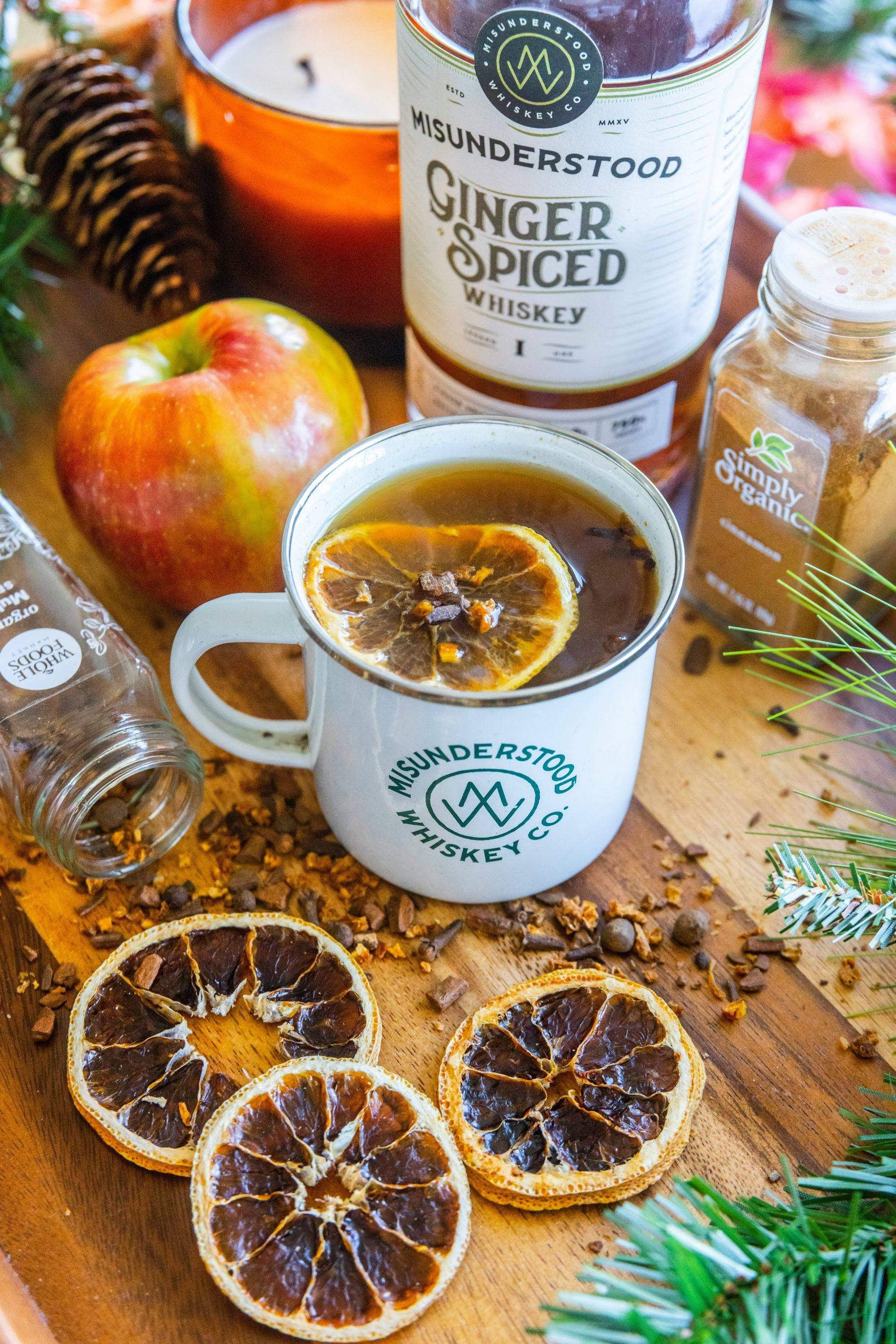 Cocktail invernali: le migliori ricette per scaldare le serate Cocktail invernali: le migliori ricette per scaldare le serate